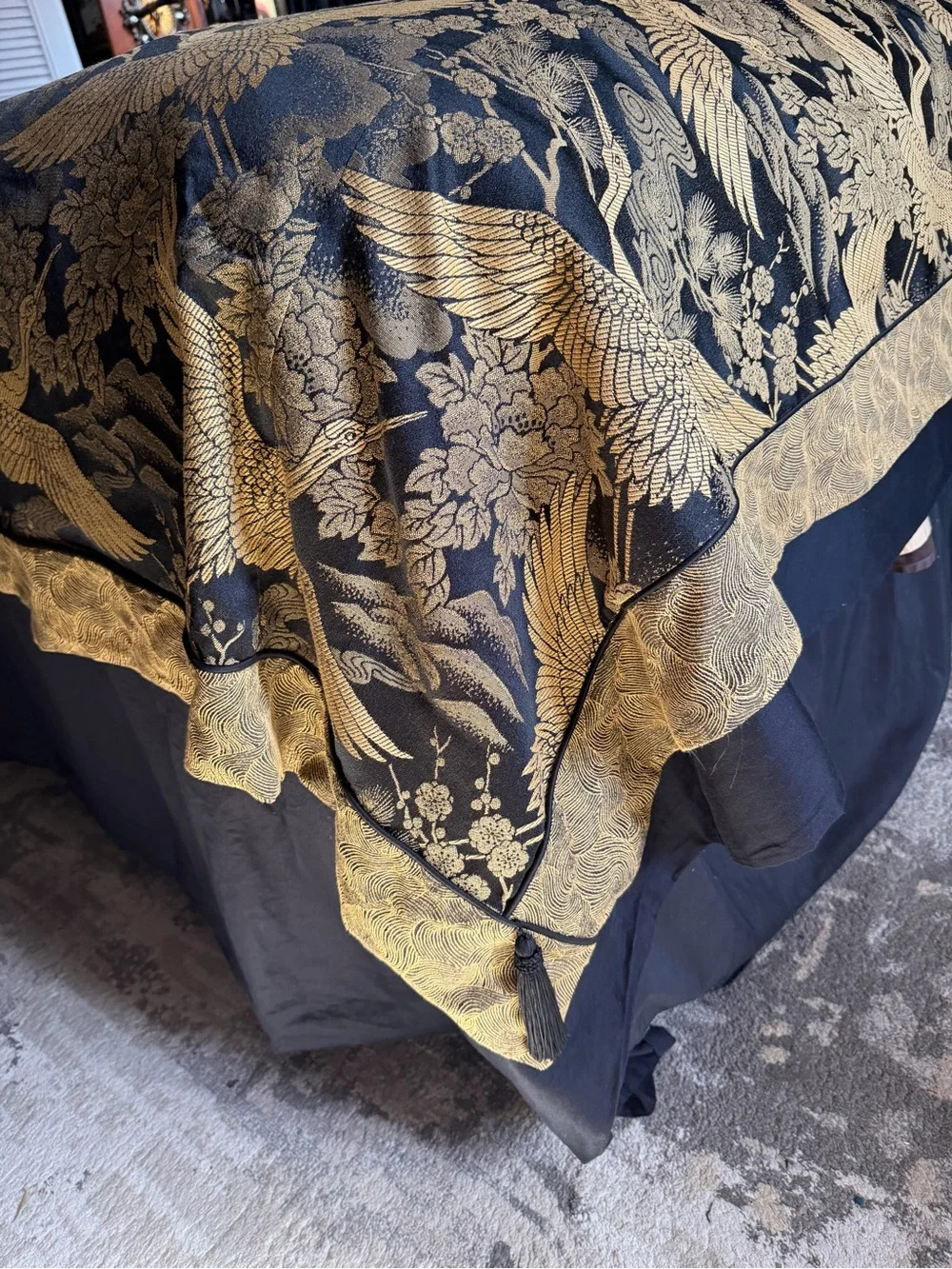Eastern Accents Luxury Crane & Peony Queen Bedding Set (3-Piece)